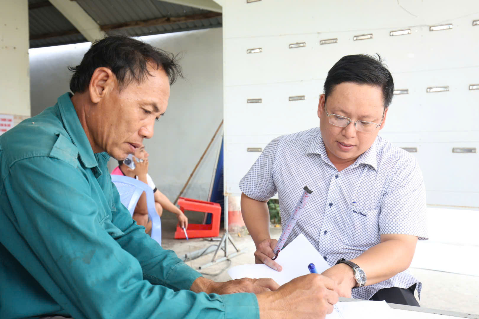 ĐOÀN CÔNG TÁC KIỂM TRA CÁC TỔ BẦU CỬ TRƯỚC NGÀY BẦU CỬ ĐẠI BIỂU QUỐC HỘI VÀ HĐND CÁC CẤP