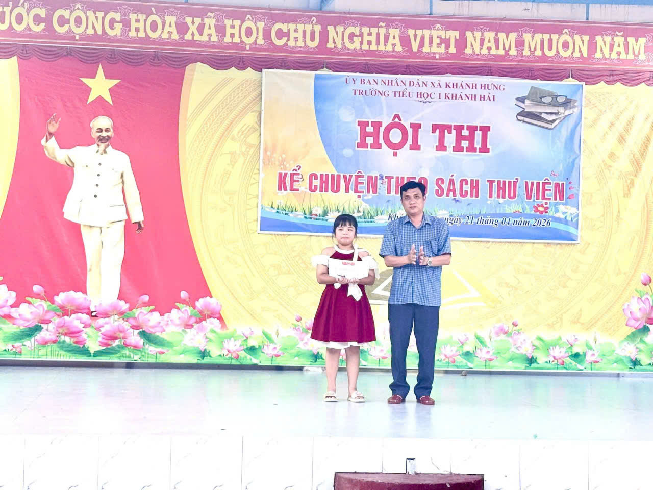 Anh-tin-bai