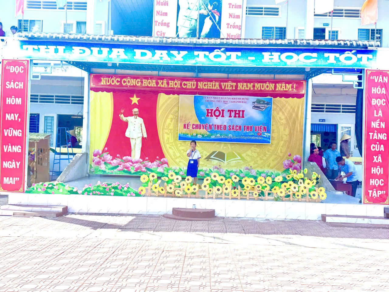 Anh-tin-bai