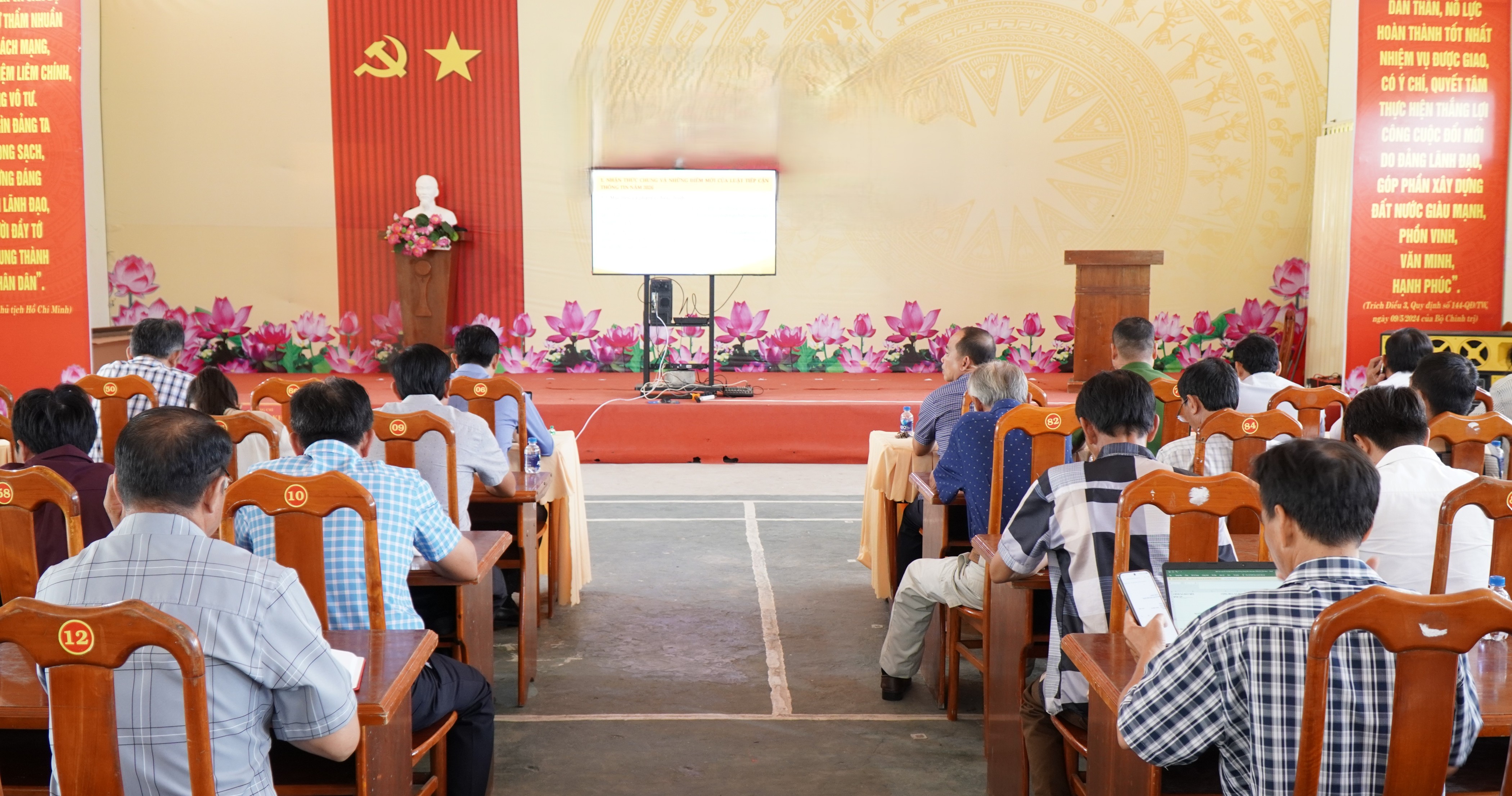 Triển khai văn bản quy phạm pháp luật đợt II năm 2026.