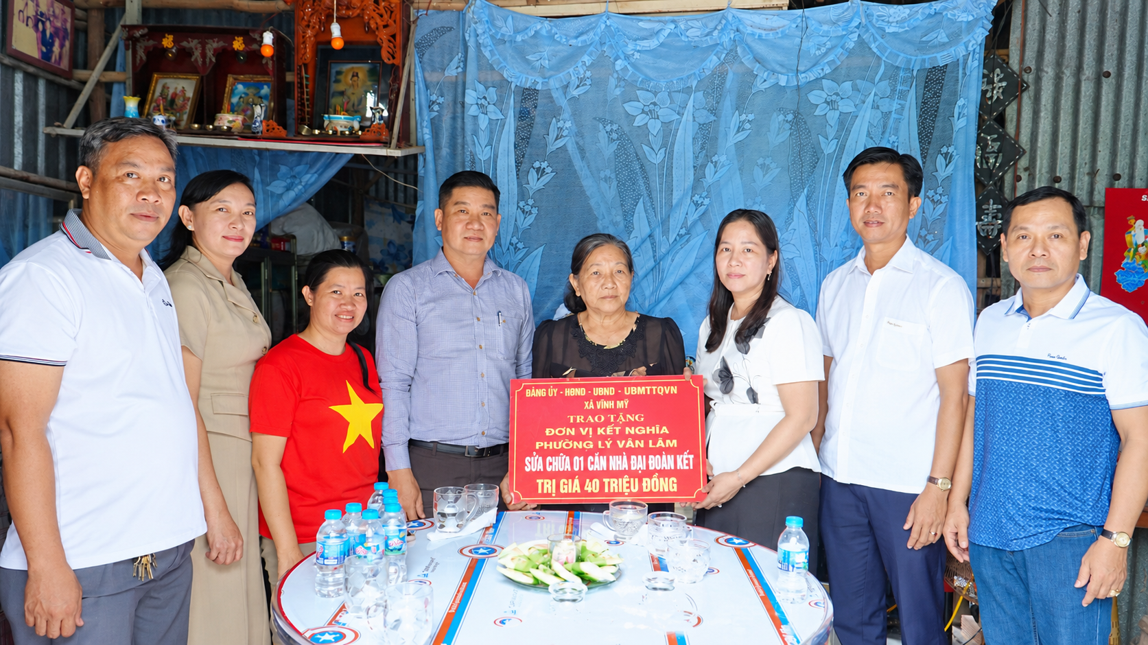 Anh-tin-bai