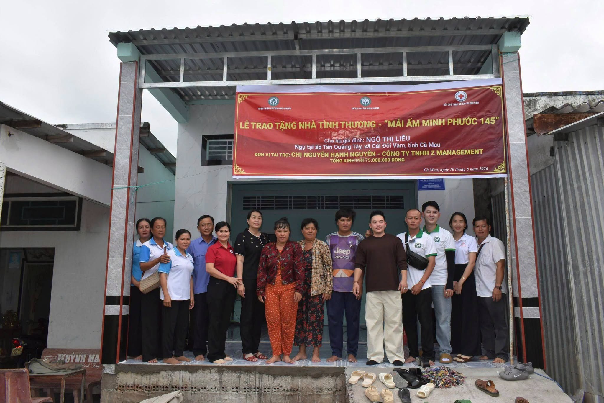 Tổ chức bàn giao 3 căn nhà cho các hộ có hoàn cảnh khó khăn trên địa bàn xã