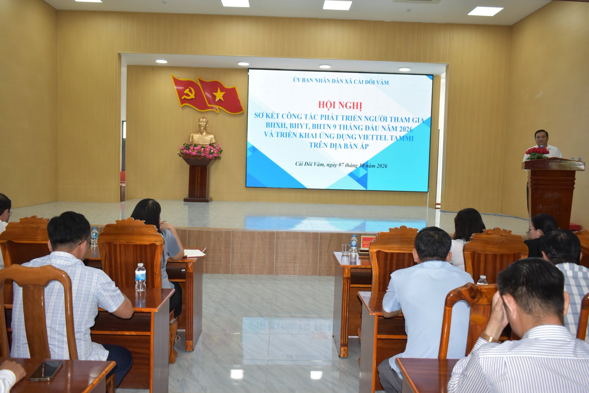 Hội nghị sơ kết công tác bảo hiểm xã hội, bảo hiểm y tế 9 tháng đầu năm 2026 và triển khai hướng dẫn phần mềm Viettel Tammi trên địa bàn ấp