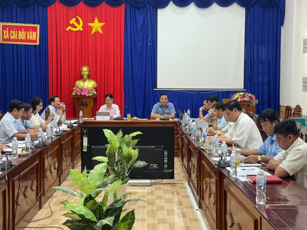 Xã Cái Đôi Vàm triển khai kế hoạch đôn đốc thu hồi nợ quá hạn, nợ khoanh và lãi tồn