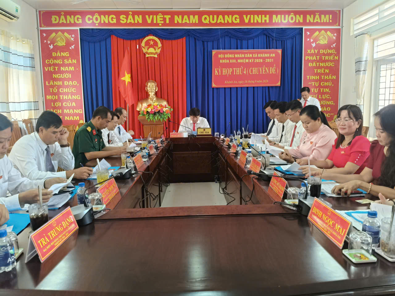 HĐND XÃ KHÁNH AN THÔNG QUA 03 NGHỊ QUYẾT TẠI KỲ HỌP THỨ 4 (CHUYÊN ĐỀ)