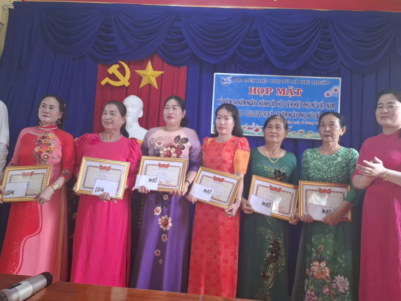 anh tin bai