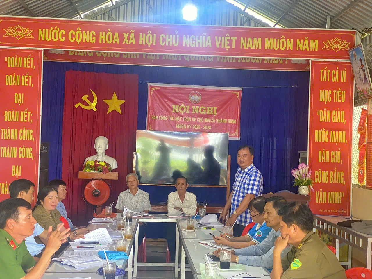 anh tin bai