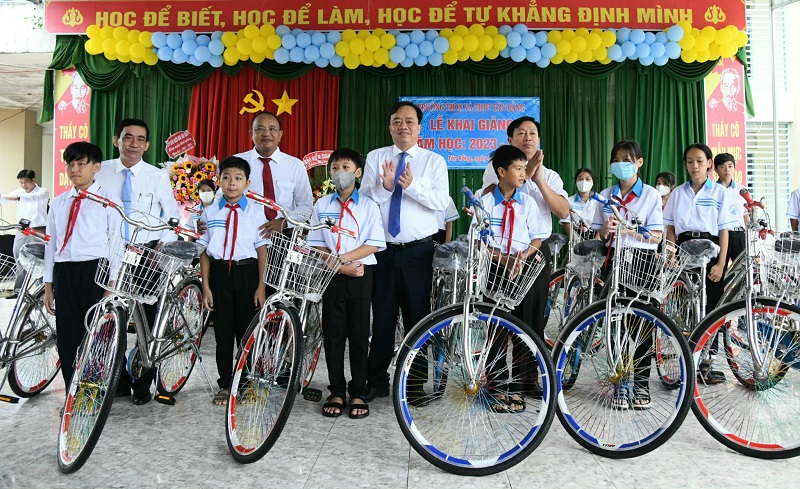 anh tin bai