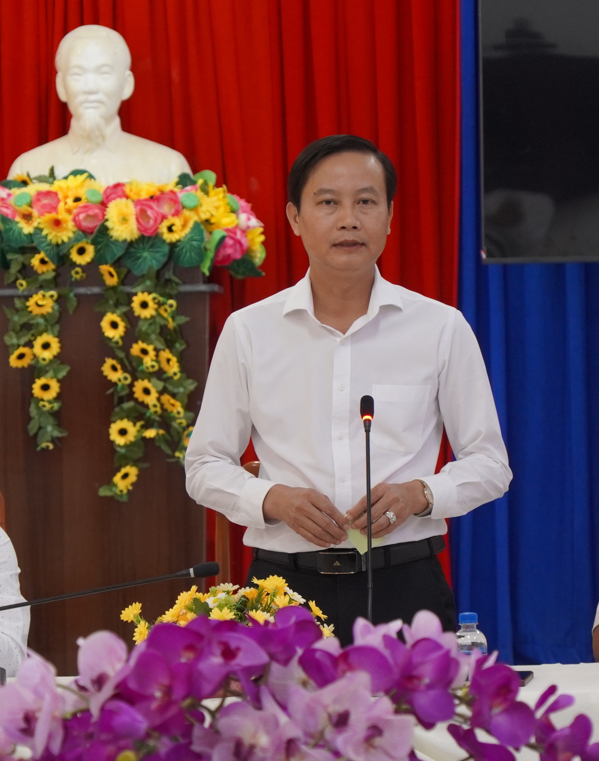 Lãnh đạo xã U Minh gặp mặt, đối thoại với các hộ sản xuất kinh doanh trên địa bàn