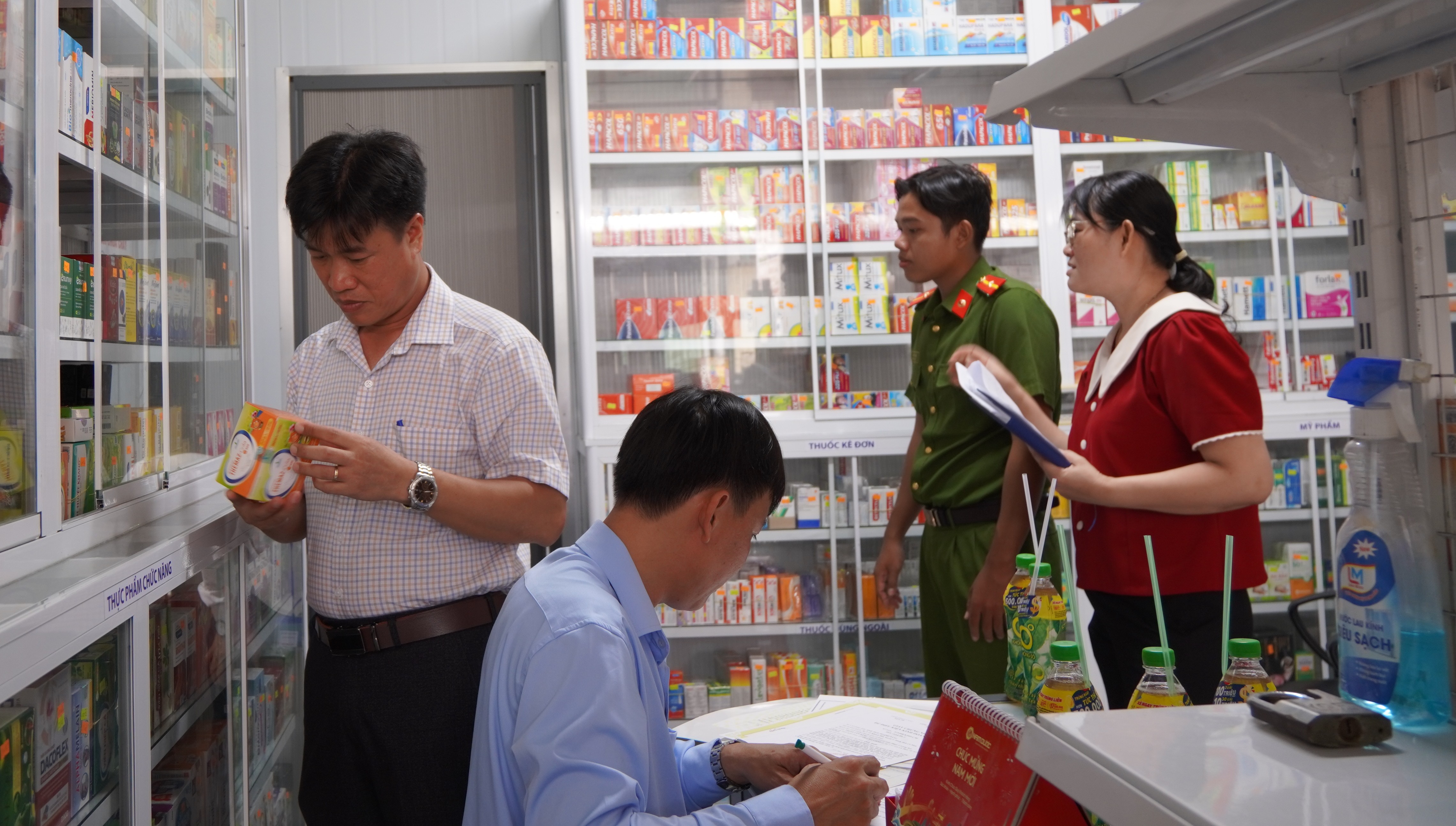 Kiểm tra các cơ sở hành nghề y dược tư nhân