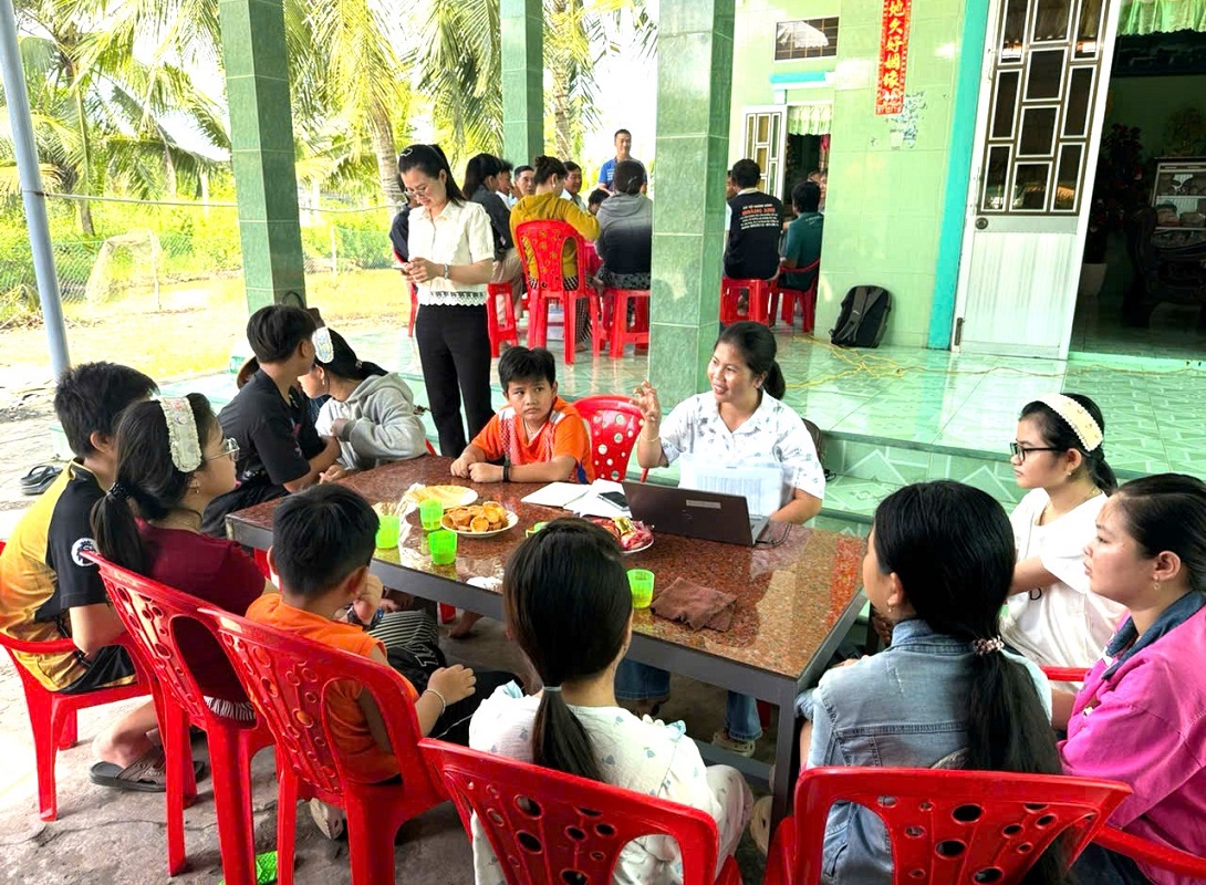Anh-tin-bai