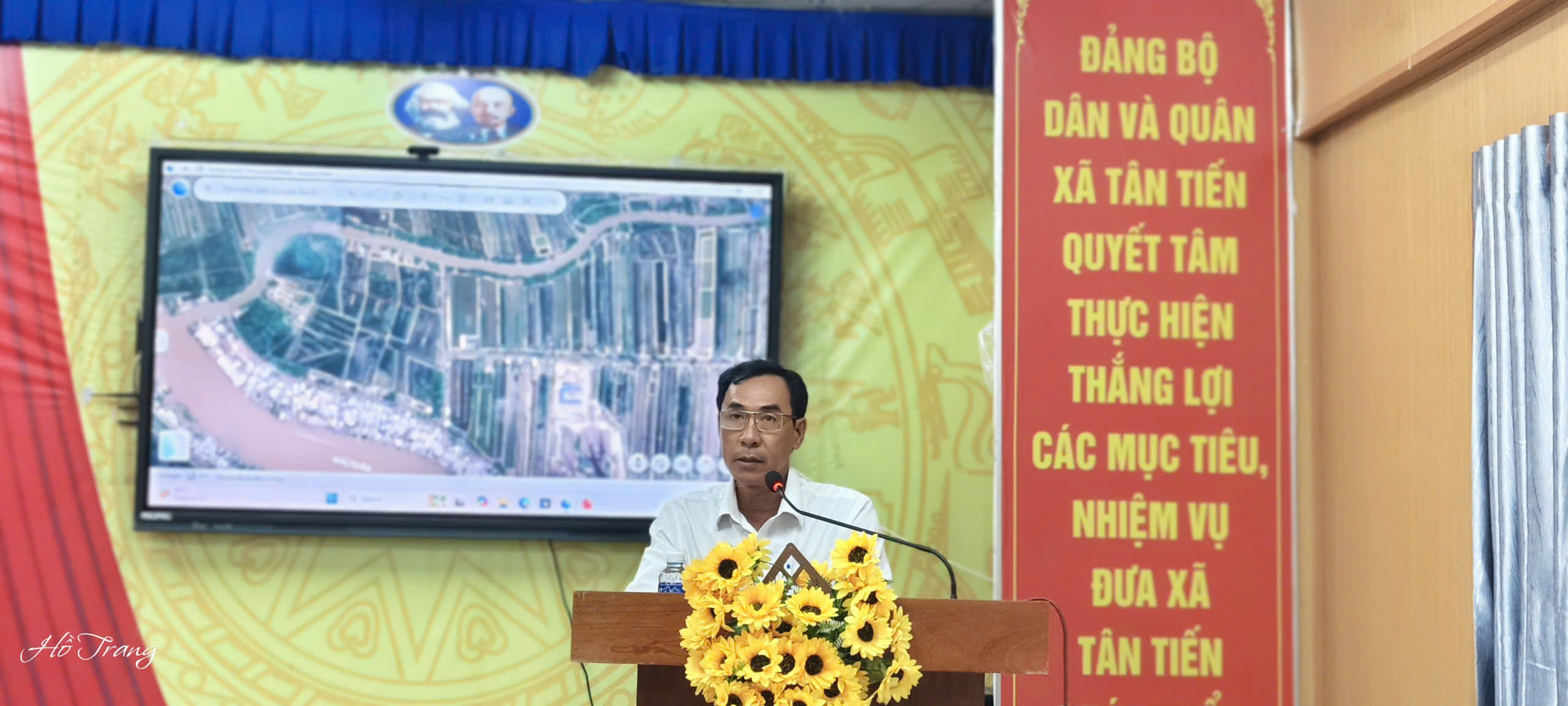 Anh-tin-bai
