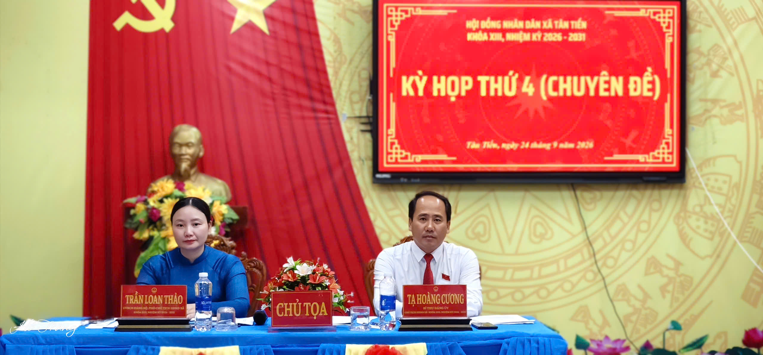 HỘI ĐỒNG NHÂN DÂN XÃ TÂN TIẾN TỔ CHỨC THÀNH CÔNG KỲ HỌP THỨ 4 (CHUYÊN ĐỀ)