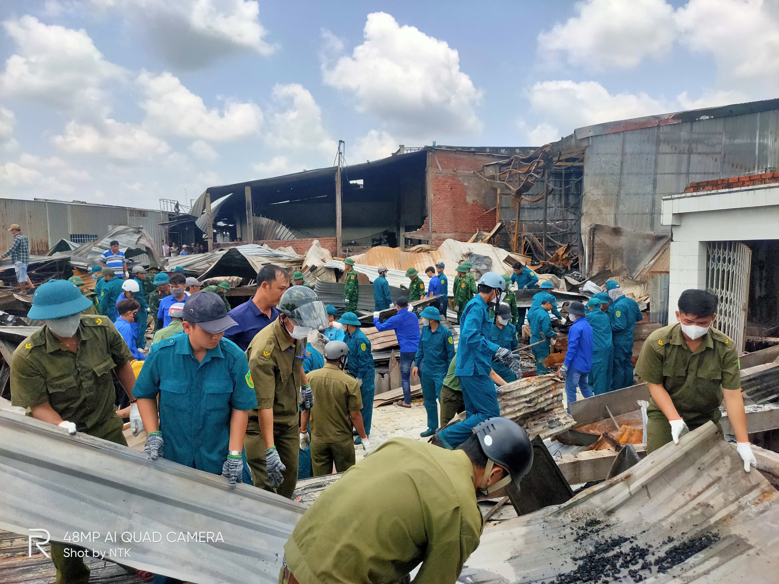 THỰC HIỆN CÔNG TÁC HỖ TRỢ KHẮC PHỤC HẬU QUẢ HỎA HOẠN