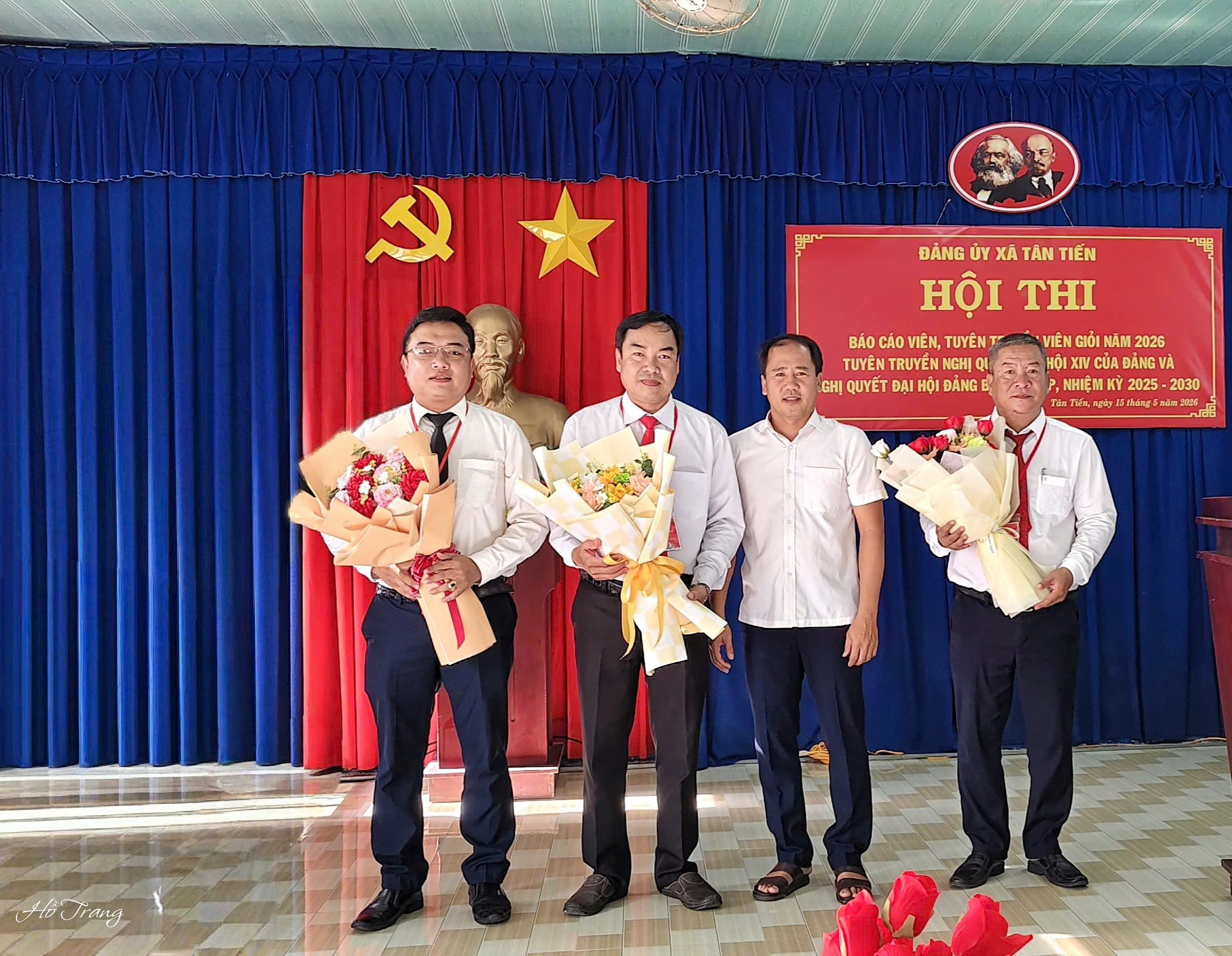 KHAI MẠC HỘI THI BÁO CÁO VIÊN, TUYÊN TRUYỀN VIÊN GIỎI XÃ TÂN TIẾN NĂM 2026