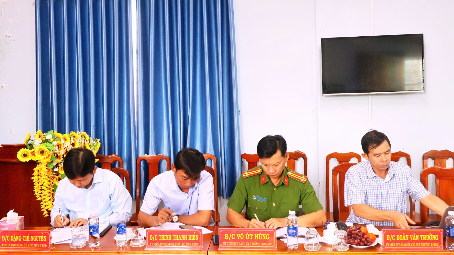 anh tin bai