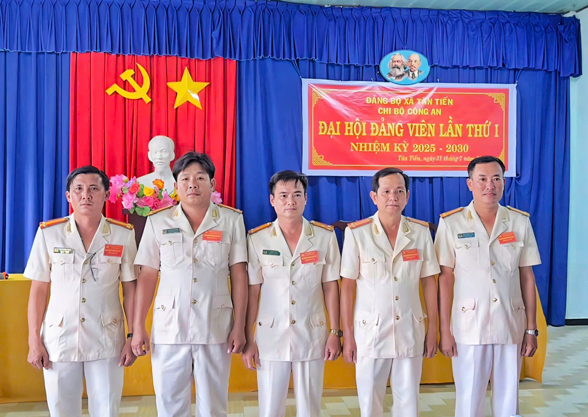 anh tin bai