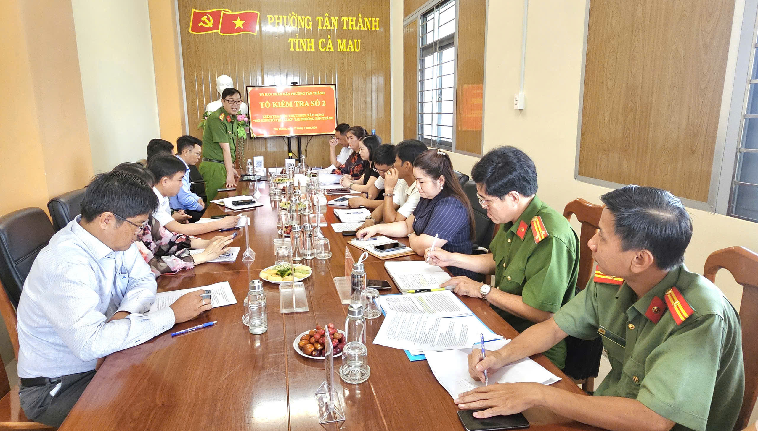 TỔ KIỂM TRA SỐ 2 LÀM VIỆC VỚI PHƯỜNG TÂN THÀNH VỀ XÂY DỰNG “MÔ HÌNH SỐ TẠI CƠ SỞ”