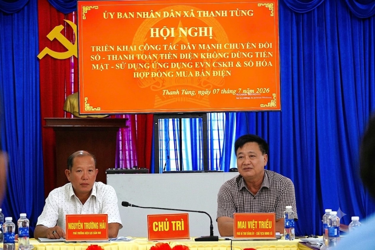 XÃ THANH TÙNG ĐẨY MẠNH CHUYỂN ĐỔI SỐ, HƯỚNG TỚI THANH TOÁN TIỀN ĐIỆN KHÔNG DÙNG TIỀN MẶT VÀ SỐ HÓA HỢP ĐỒNG