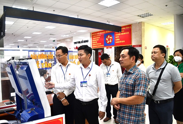 Đoàn công tác Văn phòng UBND thành phố Hải Phòng học tập kinh nghiệm tại tỉnh Cà Mau