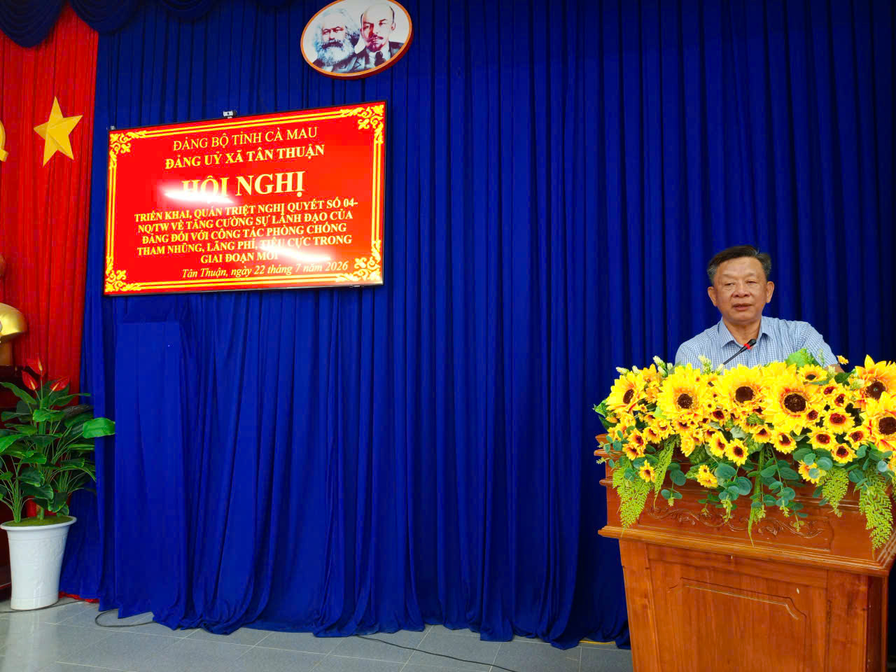 XÃ TÂN THUẬN TỔ CHỨC HỘI NGHỊ TRIỂN KHAI, QUÁN TRIỆT CÁC NGHỊ QUYẾT CHUYÊN ĐỀ VỀ CÔNG TÁC PHÒNG, CHỐNG THAM NHŨNG, LÃNG PHÍ, TIÊU CỰC