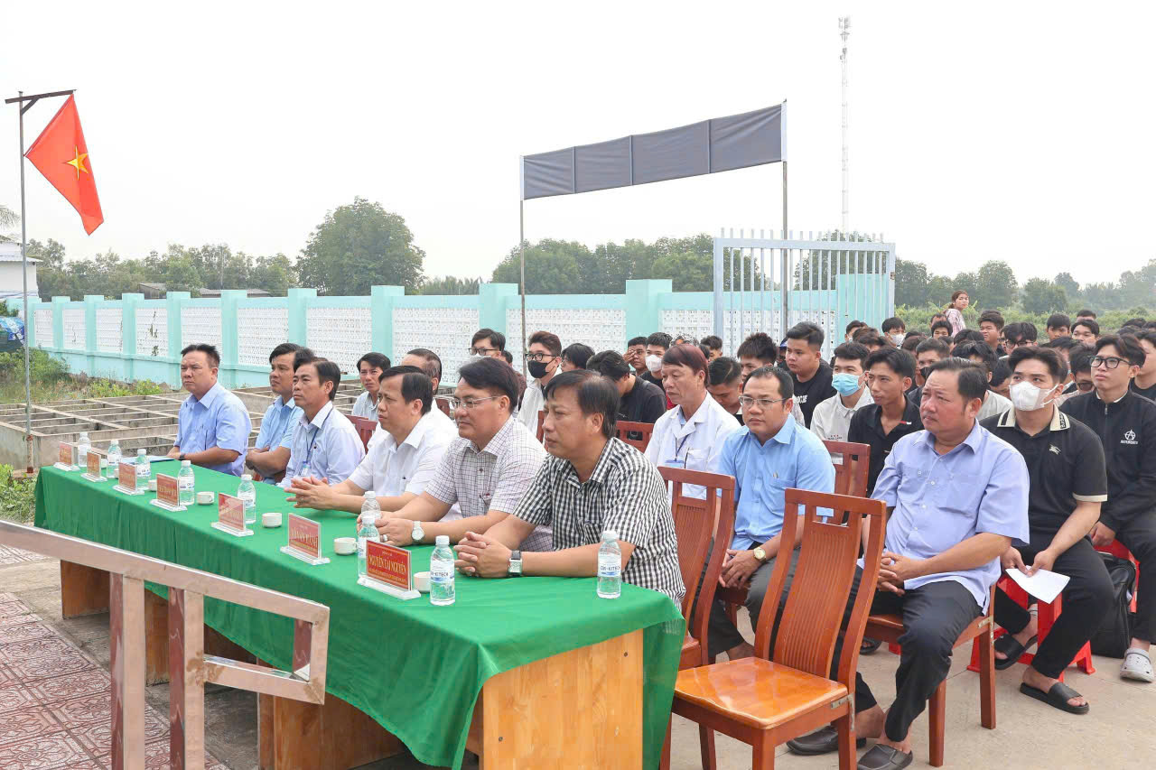 Năm Căn ra quân khám sức khoẻ, khám sàng lọc cho người dân đợt 5 