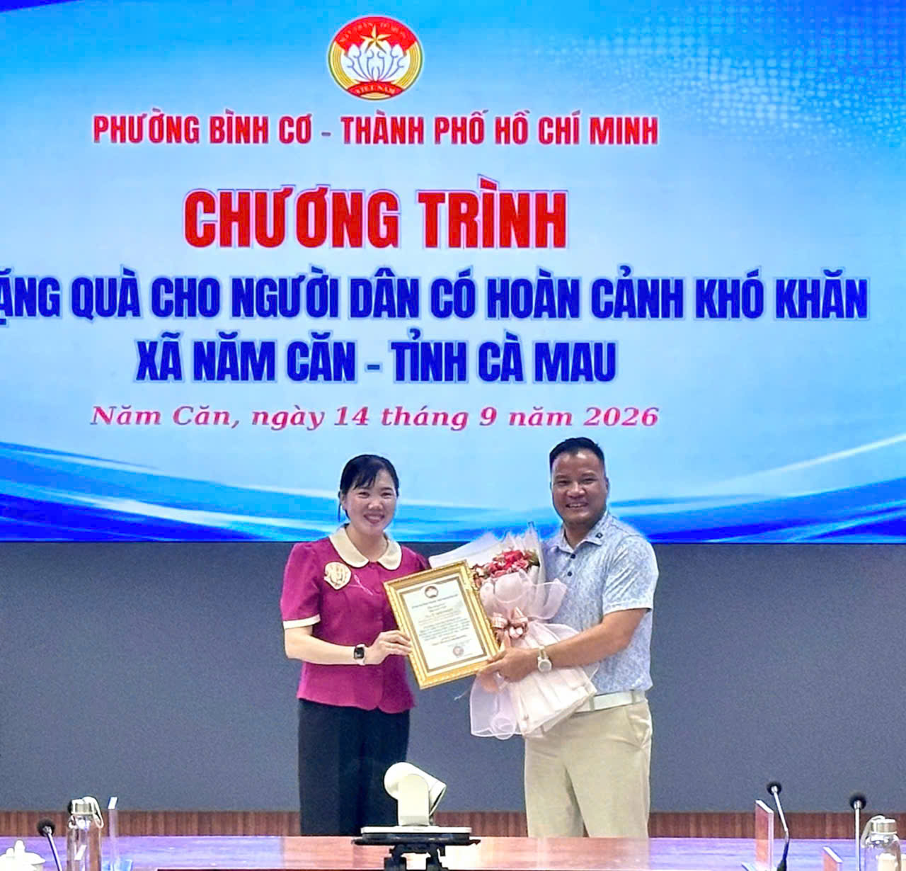 Anh-tin-bai