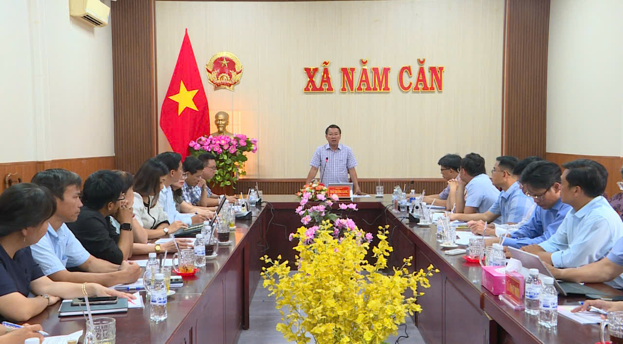 Kiểm tra nhiệm vụ khoa học, công nghệ, đổi mới sáng tạo và chuyển đổi số tại Năm Căn, Đất Mới