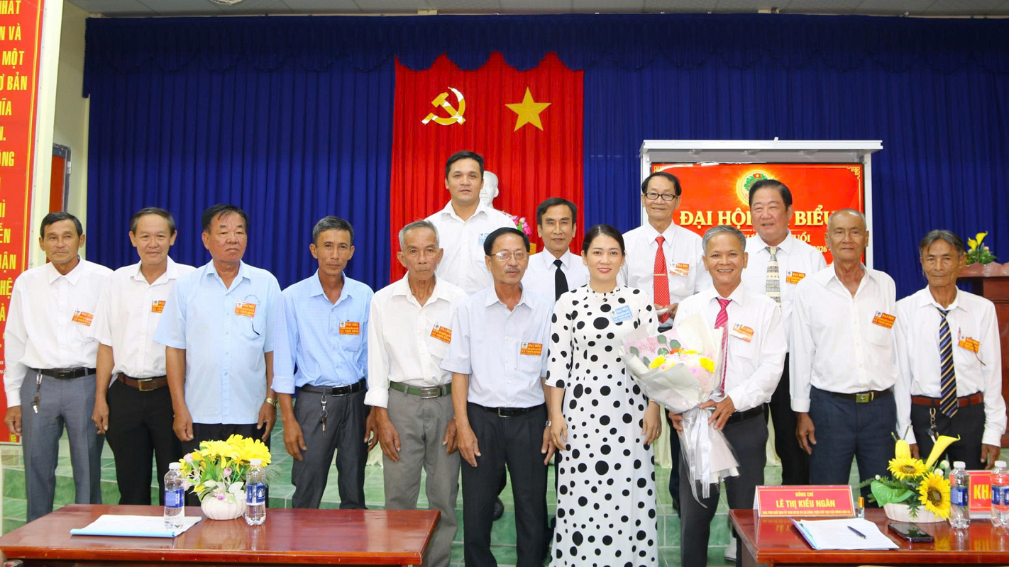 Đại hội Hội Người cao tuổi xã Thới Bình lần thứ I