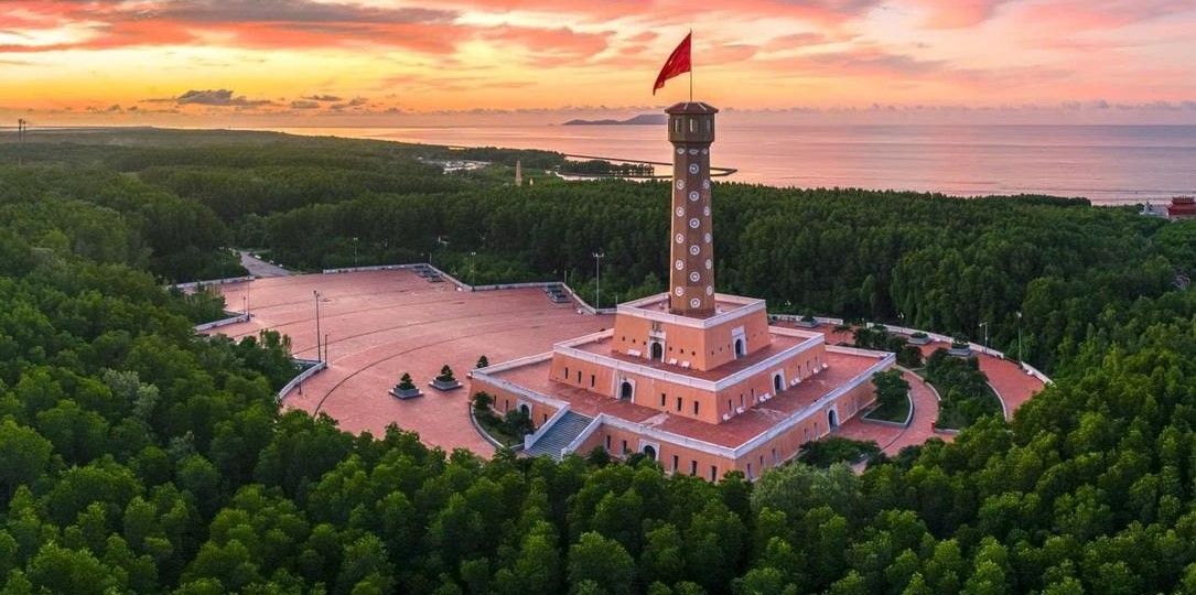 Tuyên truyền về bảo tồn, phát huy mạnh mẽ, toàn diện giá trị văn hóa và con người Cà Mau trong thời kỳ mới.