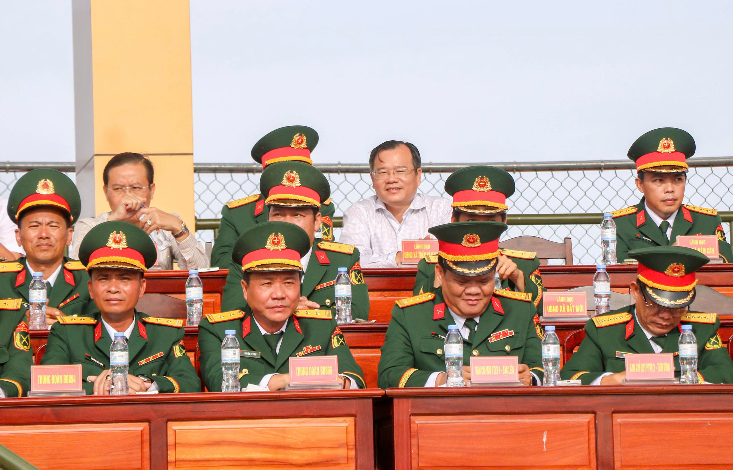 Anh-tin-bai