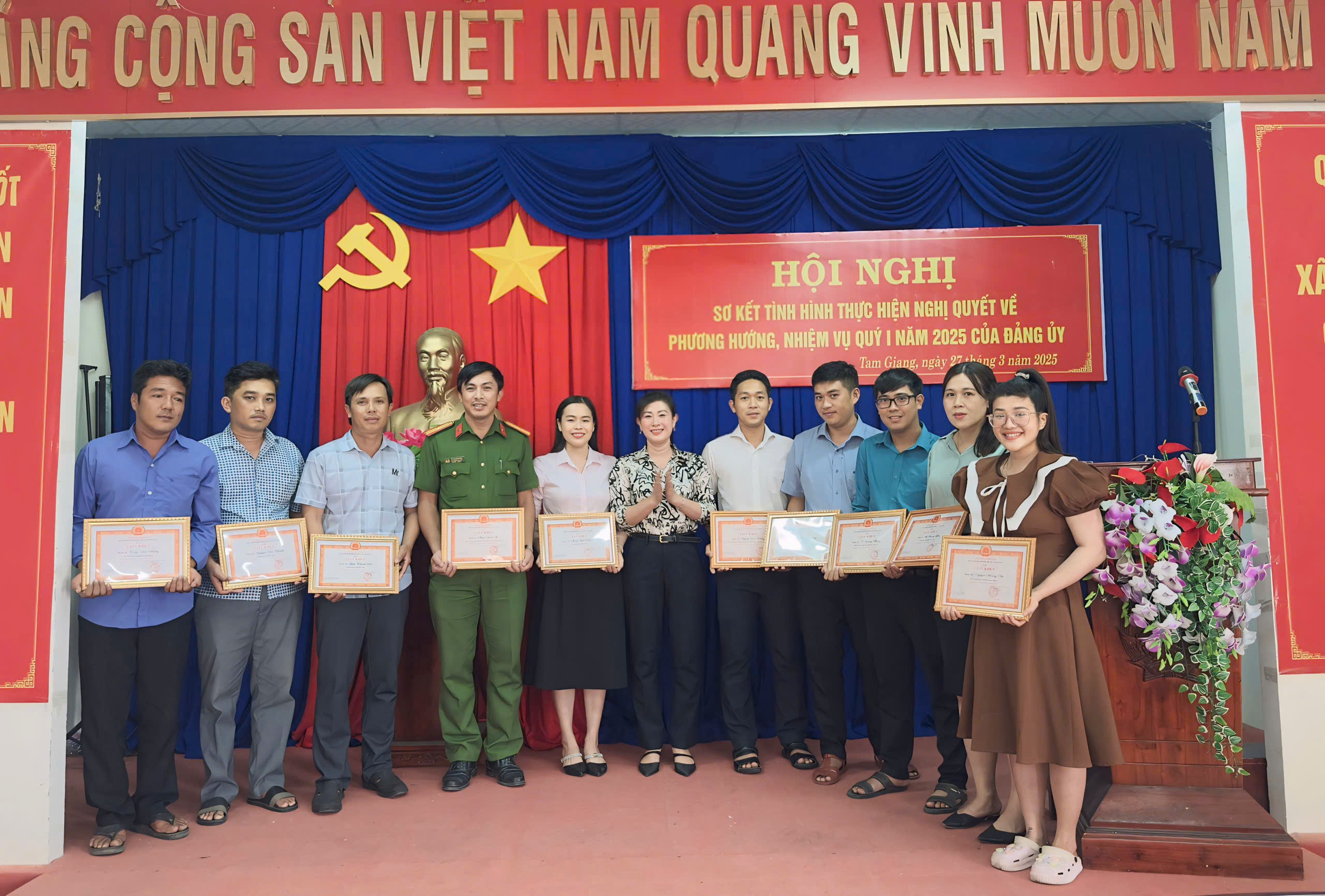 anh tin bai