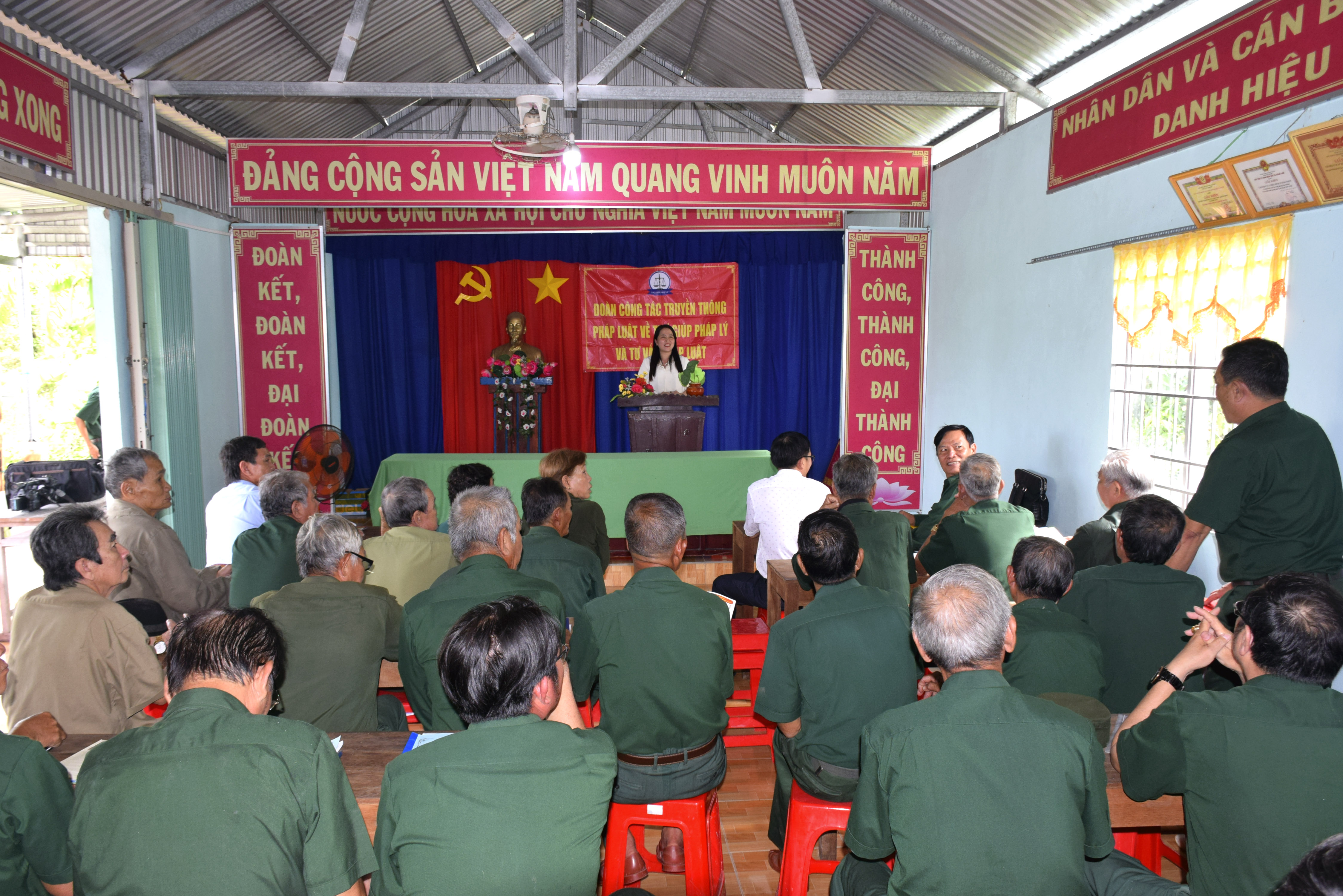 anh tin bai