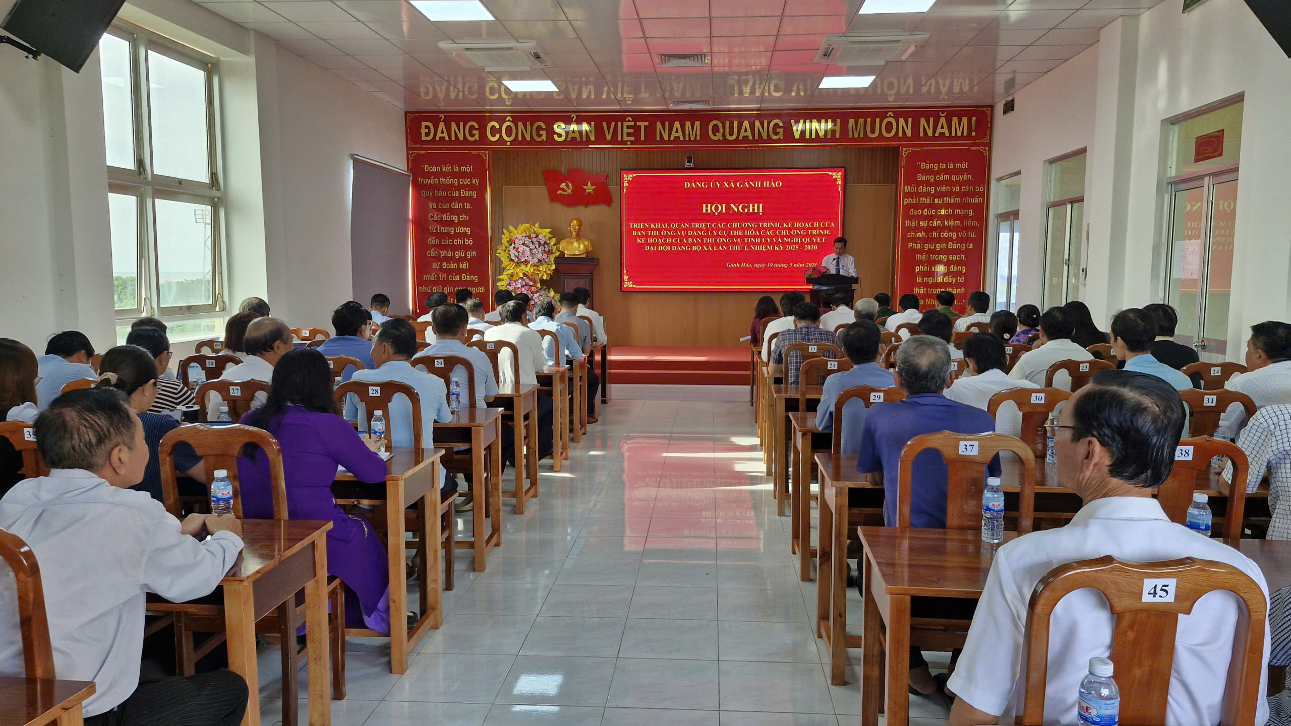 Xã Gành Hào triển khai, quán triệt các chương trình, kế hoạch của Ban Thường vụ Đảng ủy