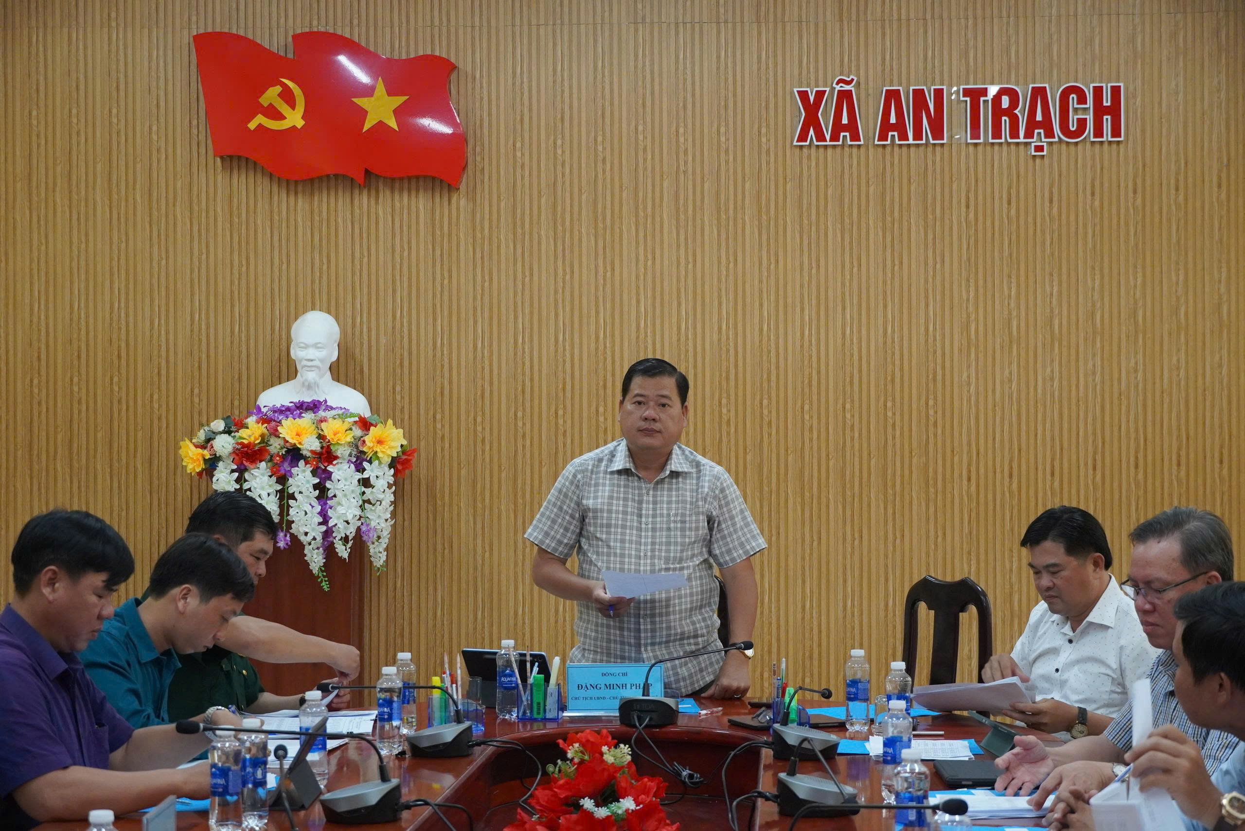 Anh-tin-bai