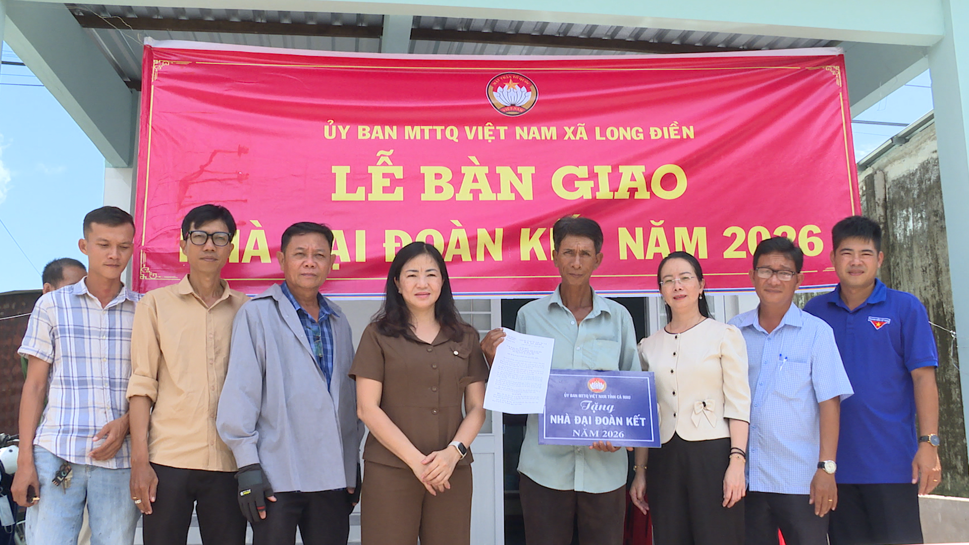 LONG ĐIỀN BÀN GIAO 10 CĂN NHÀ ĐẠI ĐOÀN KẾT CHO HỘ ĐỒNG BÀO KHMER 