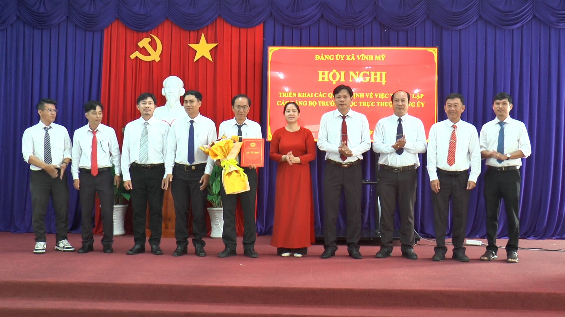 Xã Vĩnh Mỹ tổ chức hội nghị triển khai các quyết định thành lập Đảng bộ các trường học 