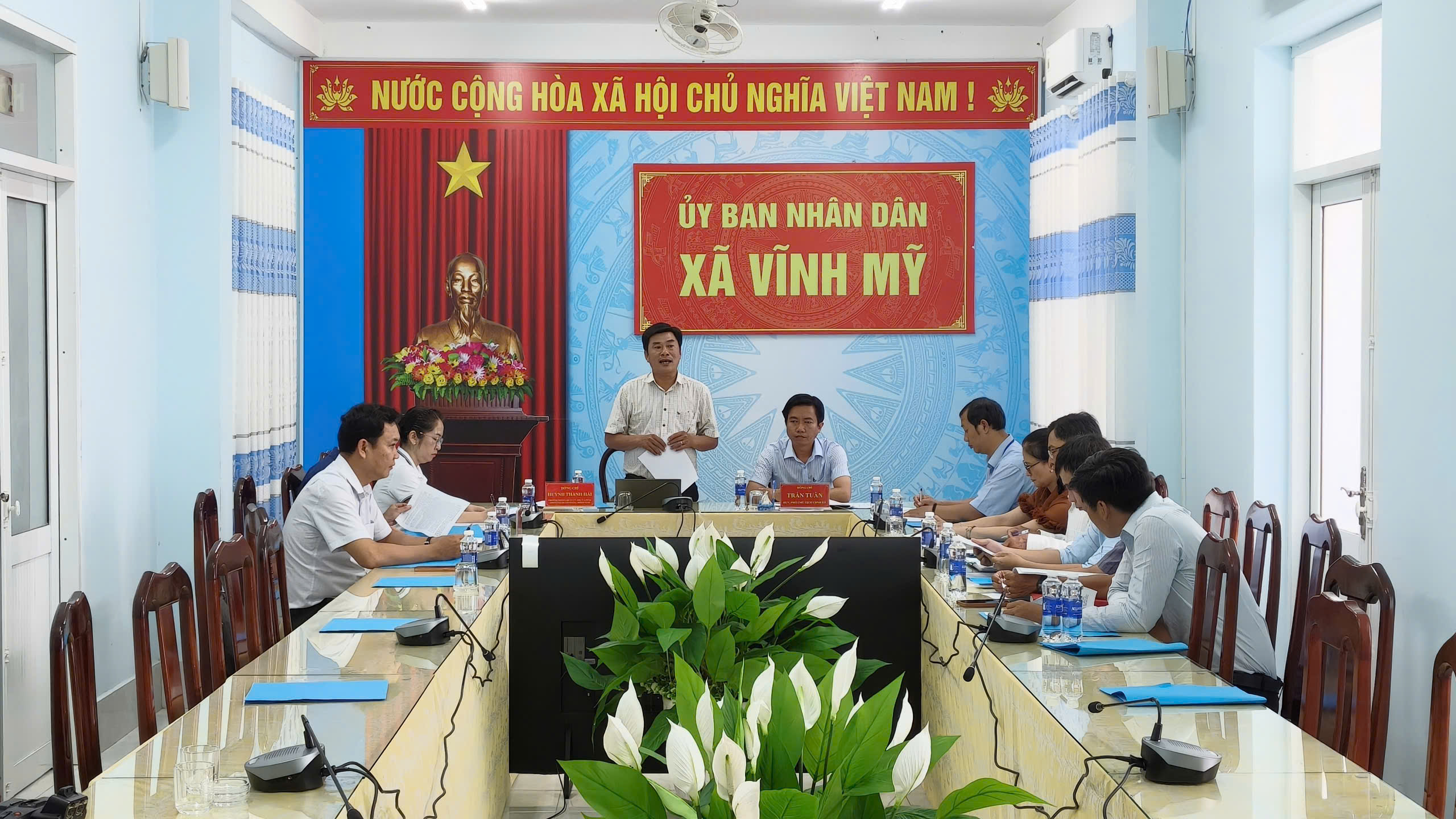 Đoàn công tác của Sở Nội Vụ đến kiểm tra công tác phát triển người tham gia BHXH tại xã Vĩnh Mỹ