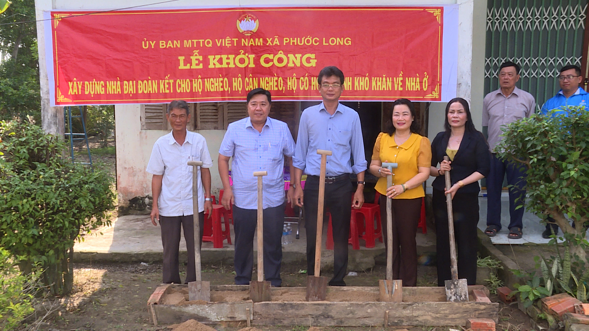 Xã Phước Long khởi công xây dựng nhà Đại đoàn kết