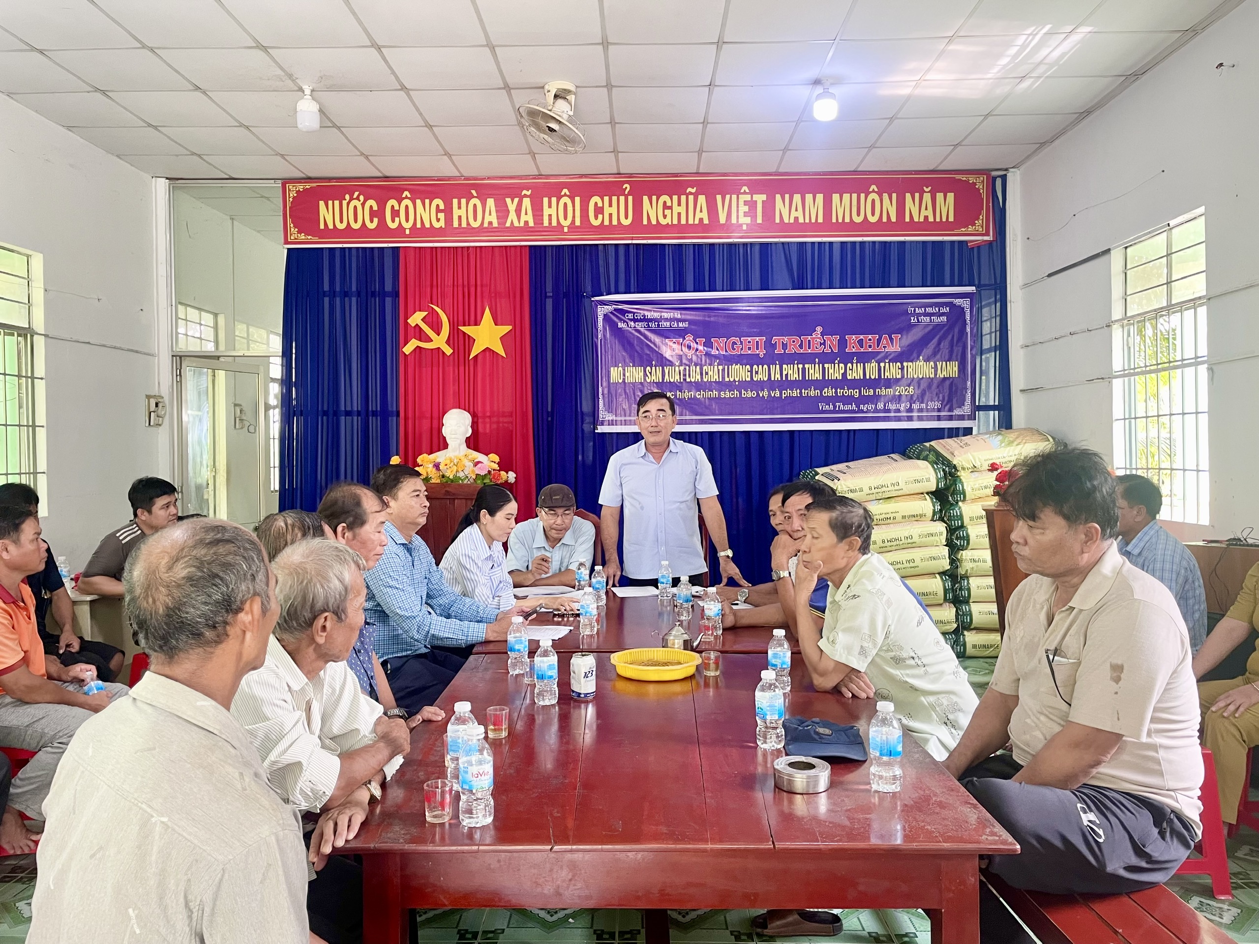 VĨNH THANH: TRIỂN KHAI MÔ HÌNH SẢN XUẤT LÚA CHẤT LƯỢNG CAO VÀ PHÁT THẢI THẤP GẮN VỚI TĂNG TRƯỞNG XANH