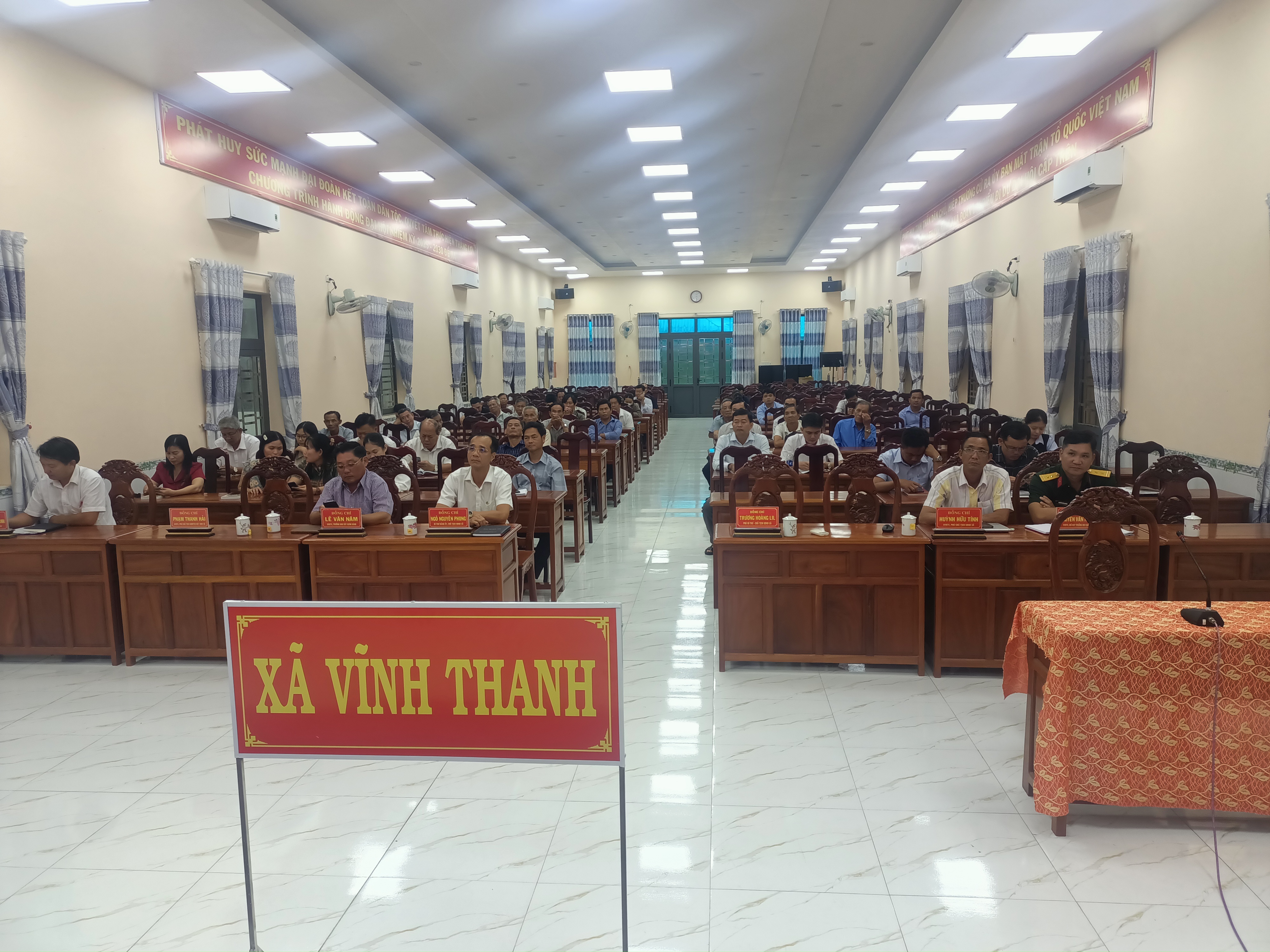 HỘI NGHỊ TIẾP XÚC CỬ TRI SAU KỲ HỌP THỨ NHẤT, QUỐC HỘI KHÓA XVI