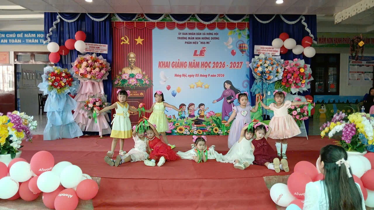 Tưng bừng Ngày hội toàn dân đưa trẻ đến trường ở bậc học mầm non xã Hưng Hội