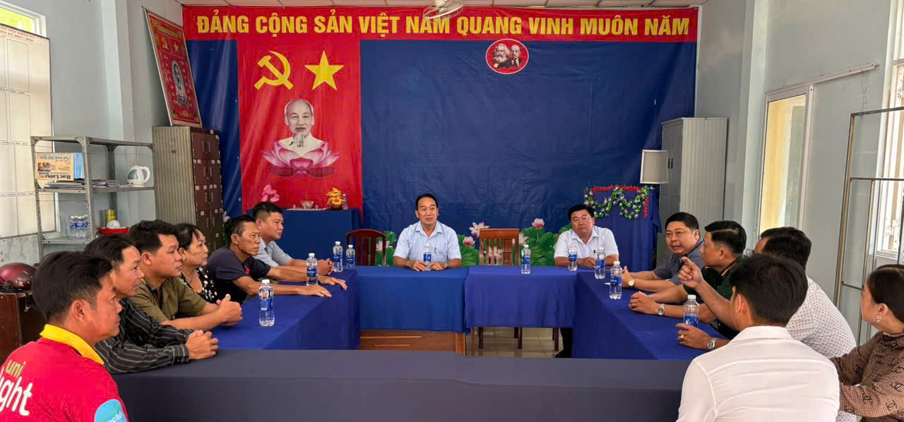 Xã Hưng Hội tổ chức Đoàn kiểm tra công tác bầu cử và công tác tuyển quân sau Tết Nguyên đán