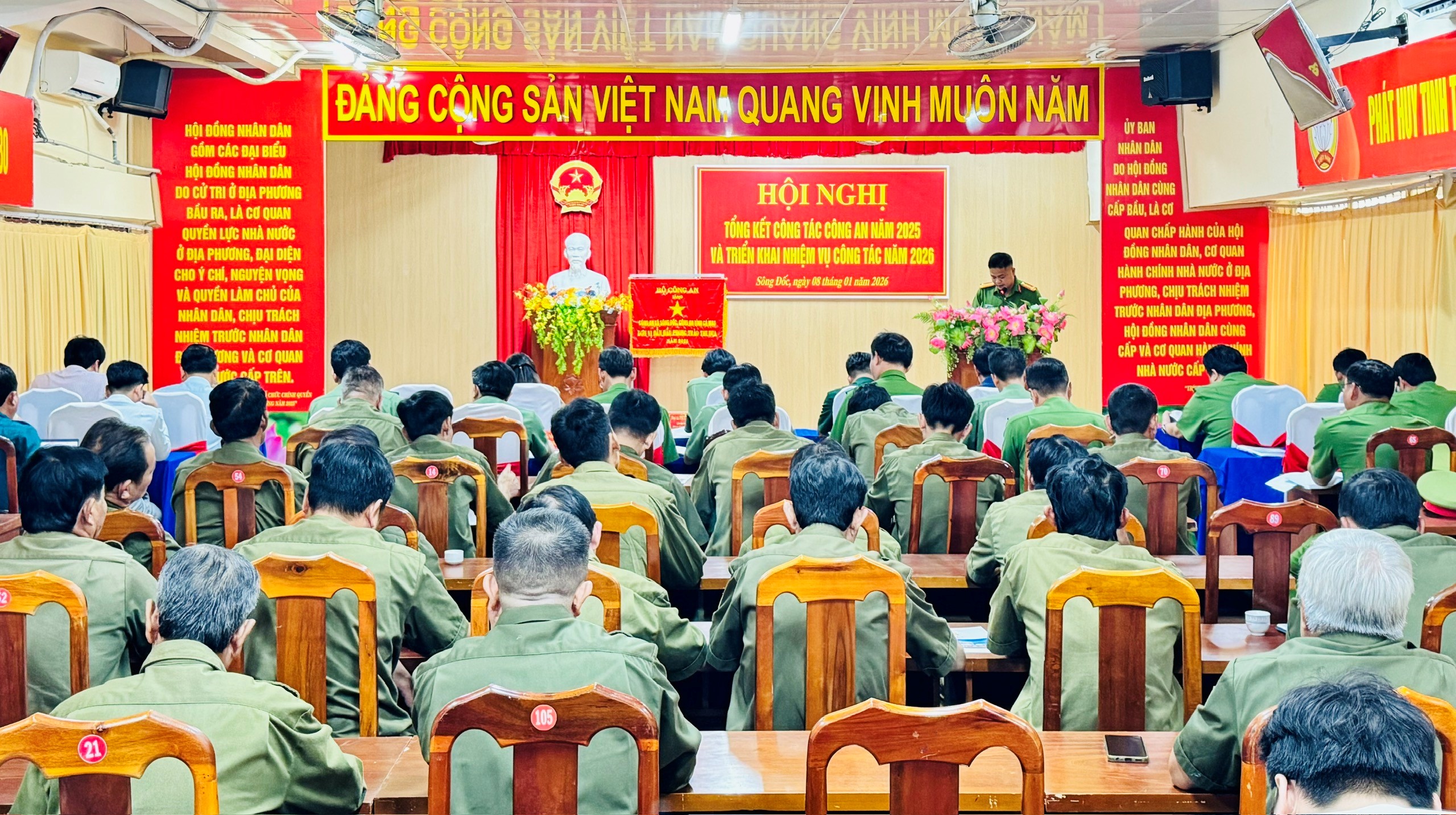 Công an xã Sông Đốc quyết tâm giữ vững an ninh trật tự, hoàn thành xuất sắc nhiệm vụ năm 2026.